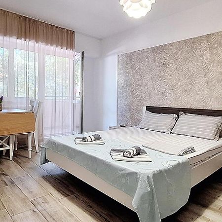 Apartament Cezar Faleza-Nord Constanta-Plaja Reyna Экстерьер фото